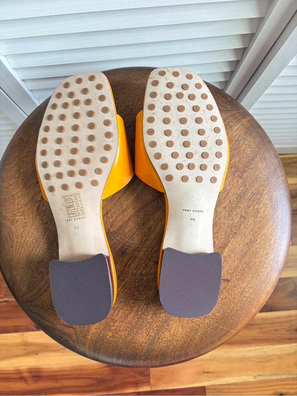 Tory Burch Bombe Miller Logo Slide Sandals 9 - Picture 6 of 6